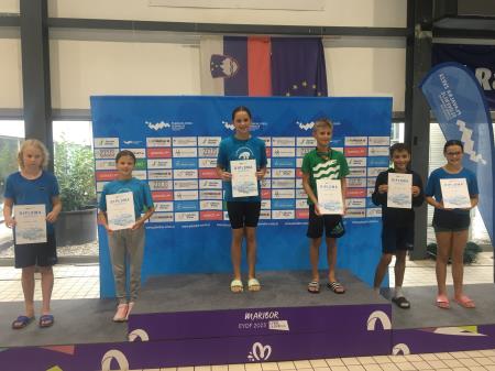 Mladi Calcitovi plavalci blesteli na državnem prvenstvu v Mariboru (3)